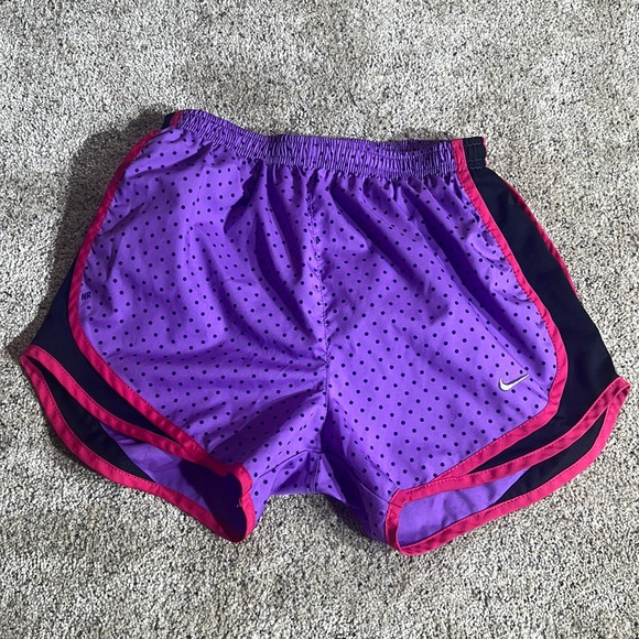 Nike Pants - Nike Women’s purple athletic shorts lined workout bottoms ladies running shorts